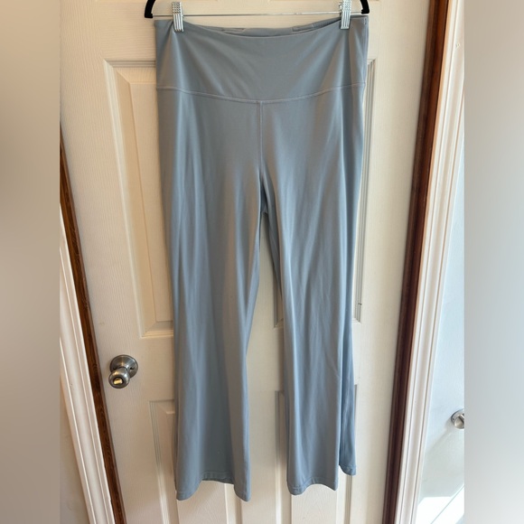 Lululemon Groove Super-High-Rise Flared Pant Nulu *Regular - Picture 1 of 2